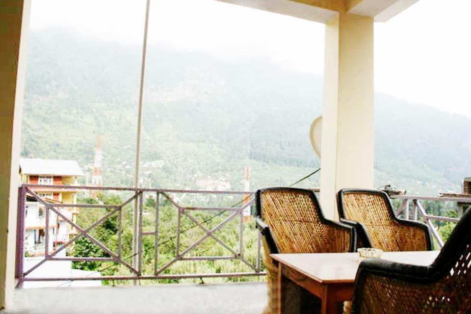 Drifter'S Inn & Cafe มะนาลี ภายนอก รูปภาพ